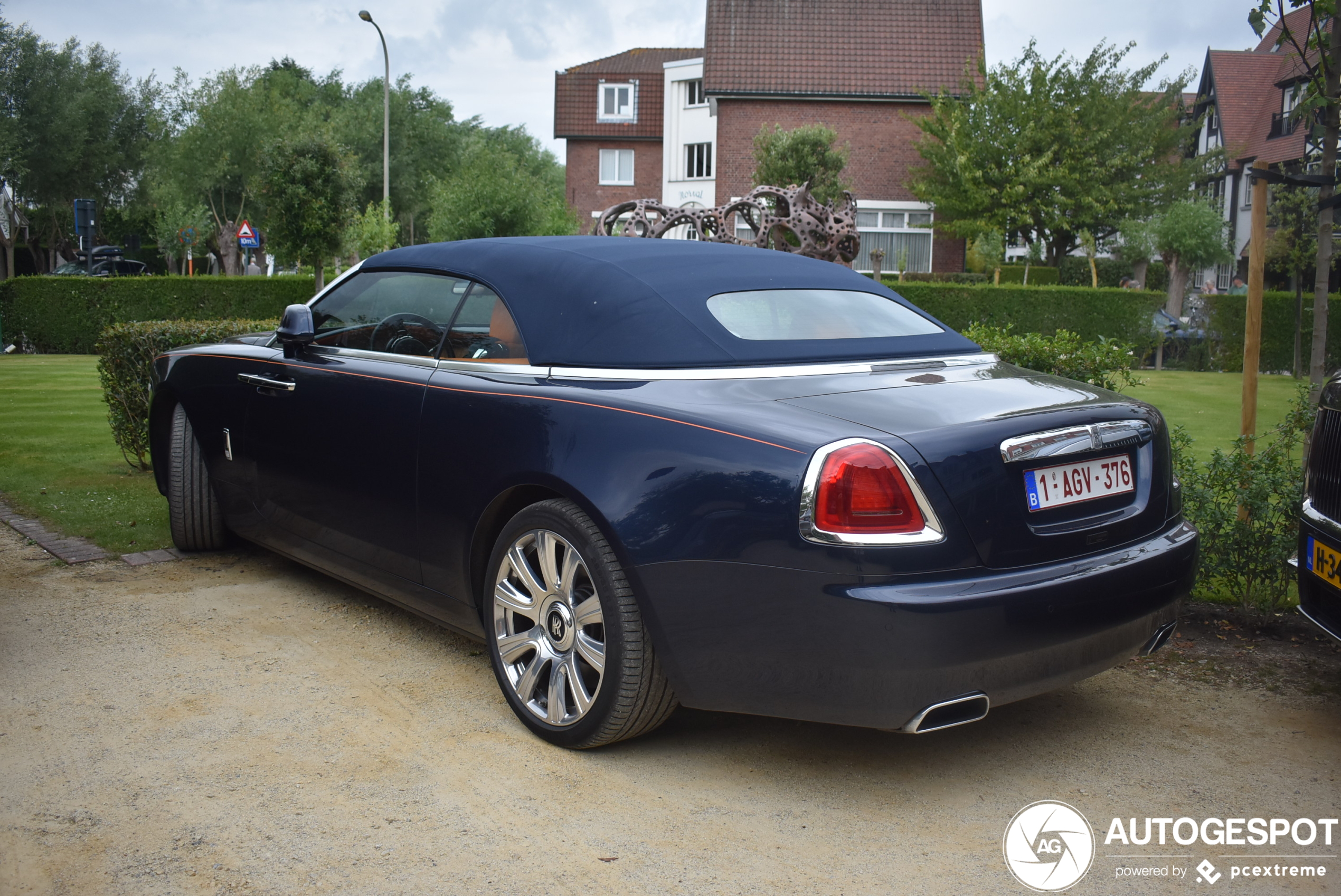 Rolls-Royce Dawn