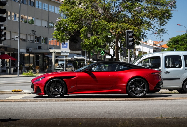 Aston Martin DBS Superleggera