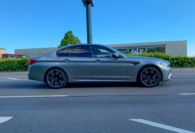 BMW M5 F90