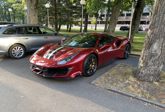 Ferrari 488 Pista