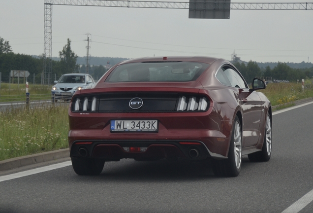 Ford Mustang GT 2015