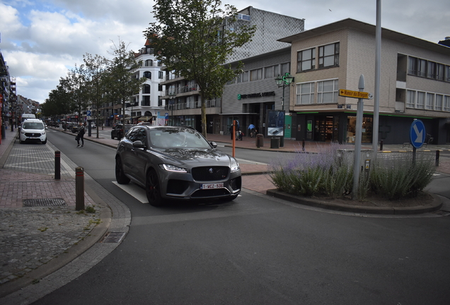 Jaguar F-PACE SVR