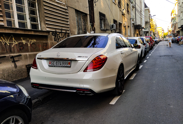 Mercedes-Benz S 63 AMG V222