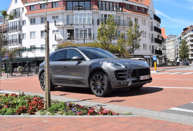 Porsche 95B Macan Turbo