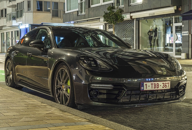 Porsche 971 Panamera Turbo S E-Hybrid