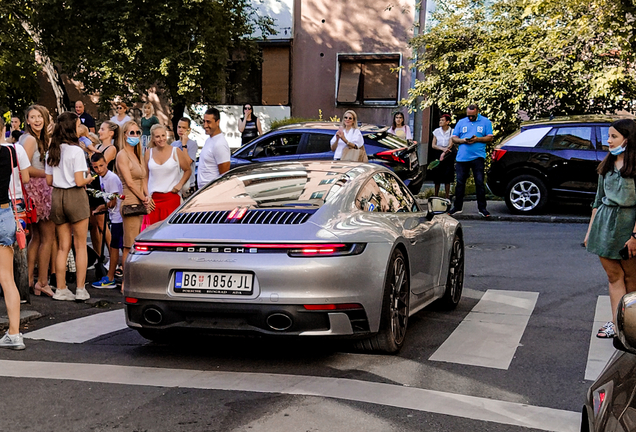 Porsche 992 Carrera 4S