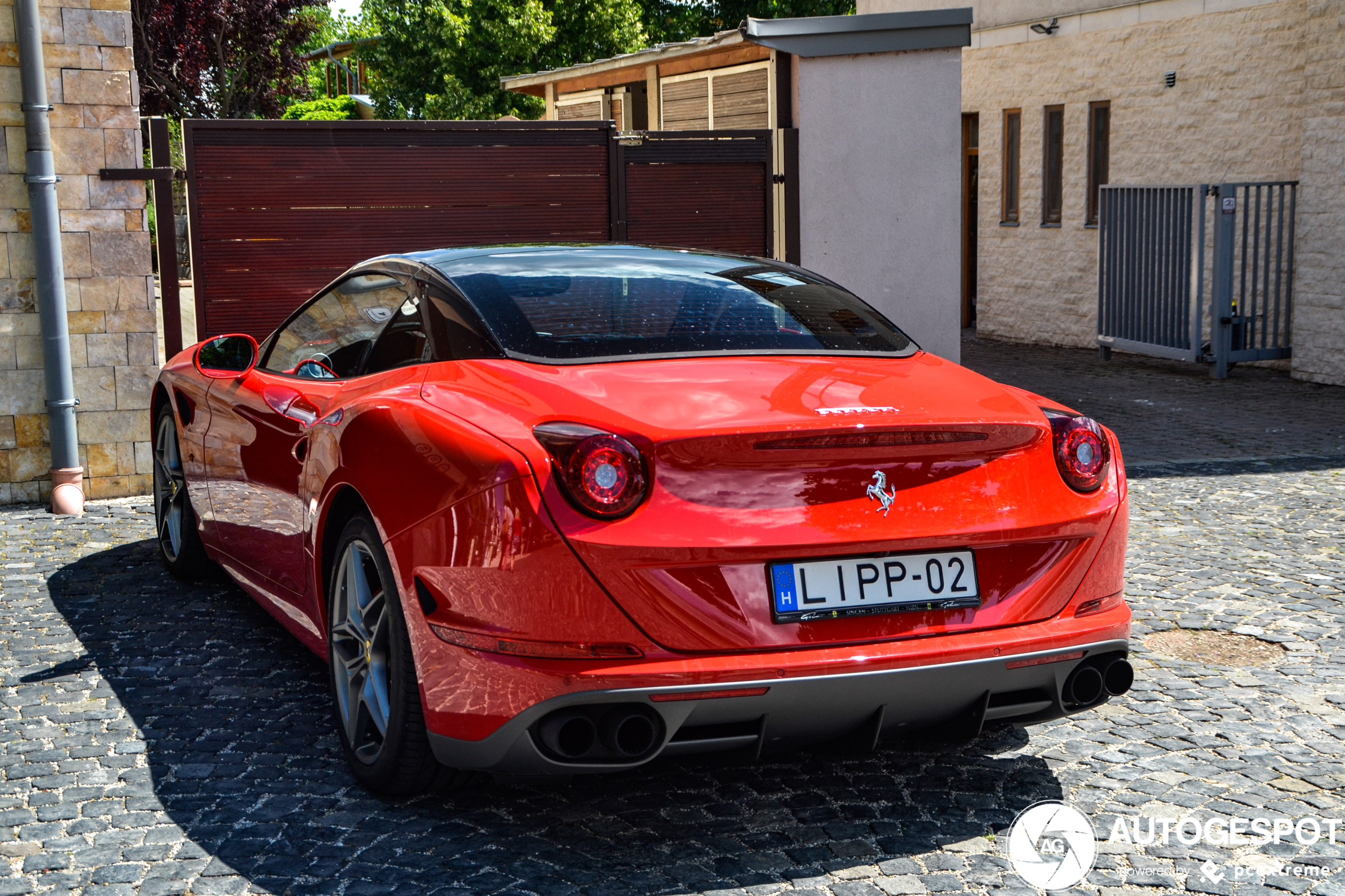 Ferrari California T