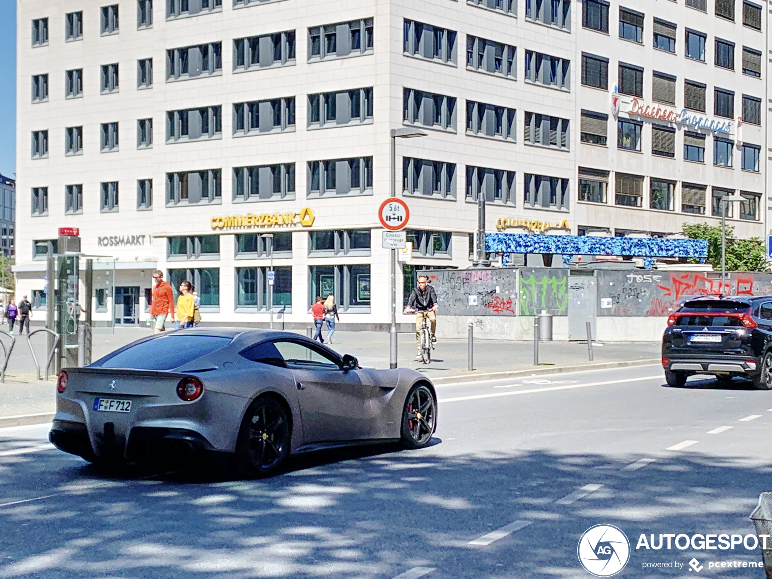 Ferrari F12berlinetta