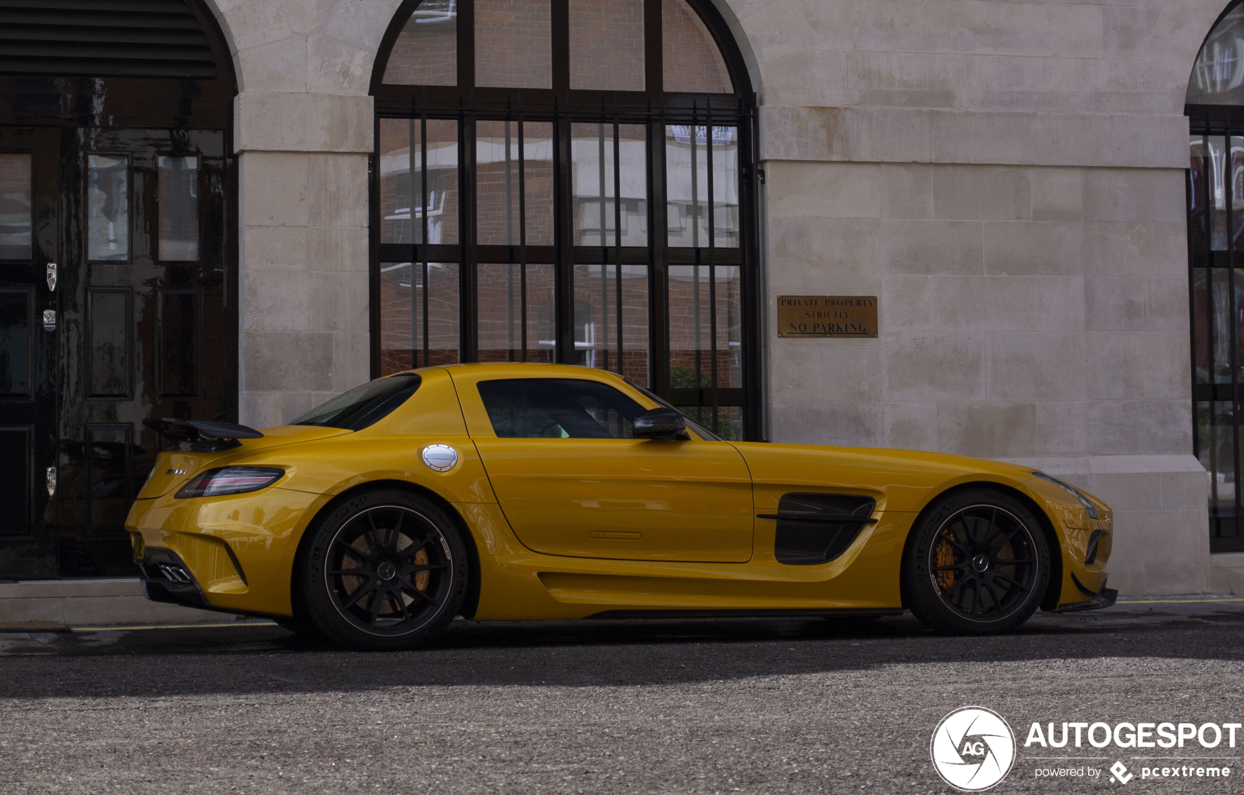 Onheilspellend: Mercedes-Benz SLS AMG Black Series