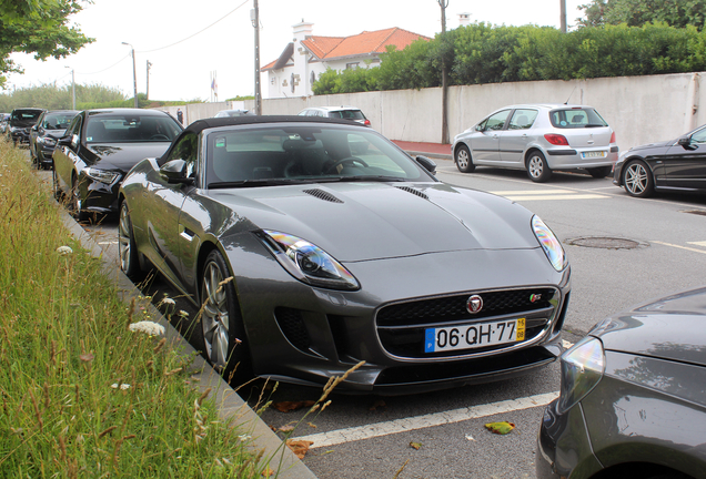 Jaguar F-TYPE S Convertible