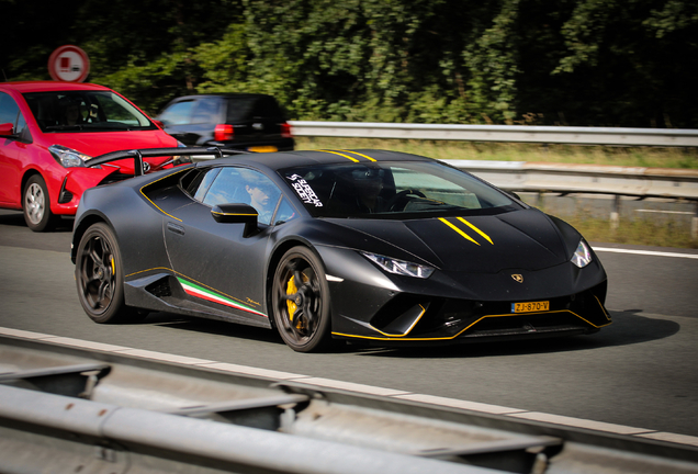 Lamborghini Huracán LP640-4 Performante