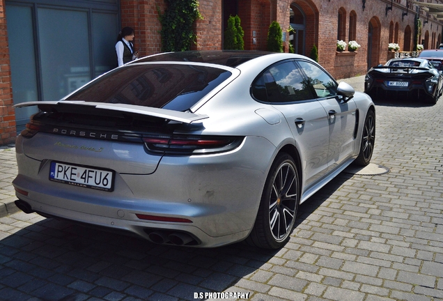 Porsche 971 Panamera Turbo S E-Hybrid