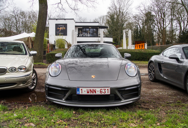 Porsche 992 Carrera 4S