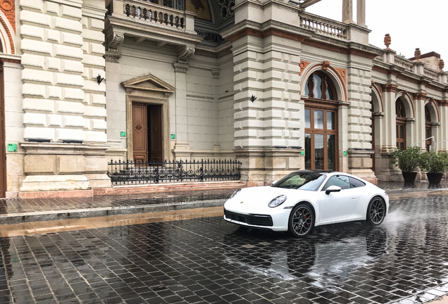 Porsche 992 Carrera S