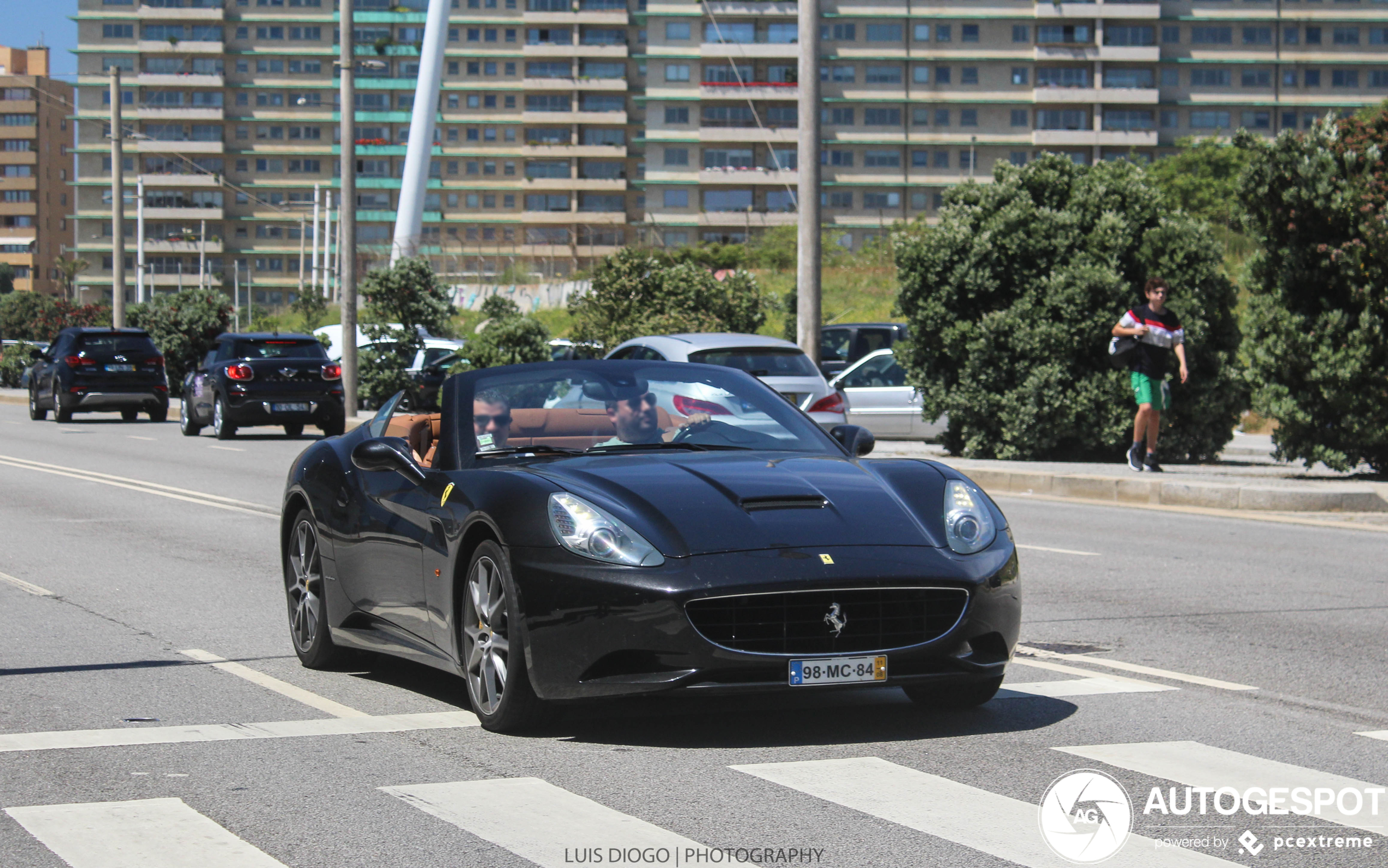 Ferrari California