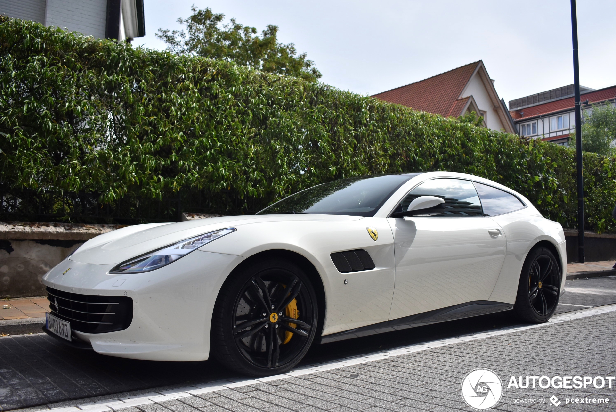 Ferrari GTC4Lusso