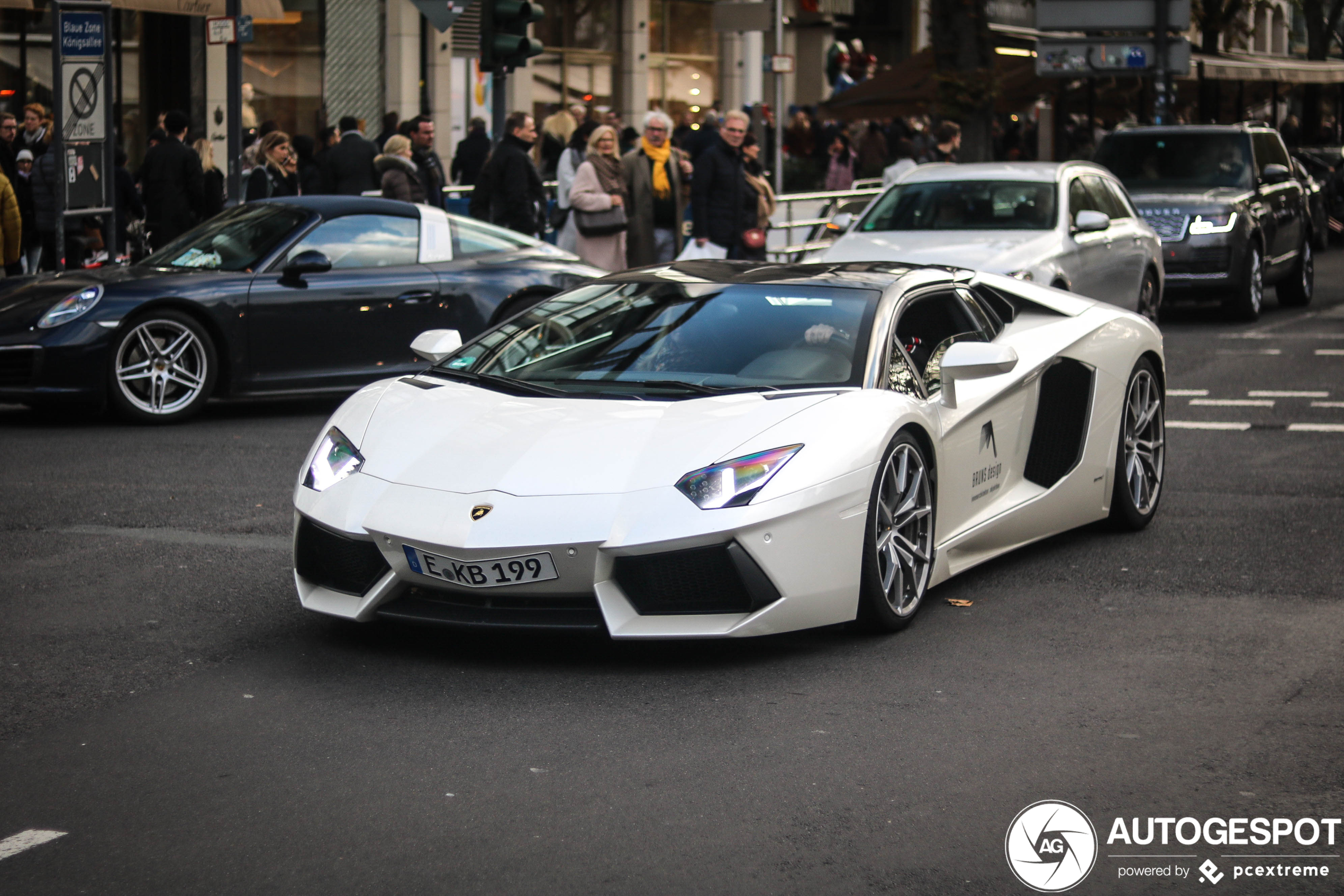 Lamborghini Aventador LP700-4 Roadster