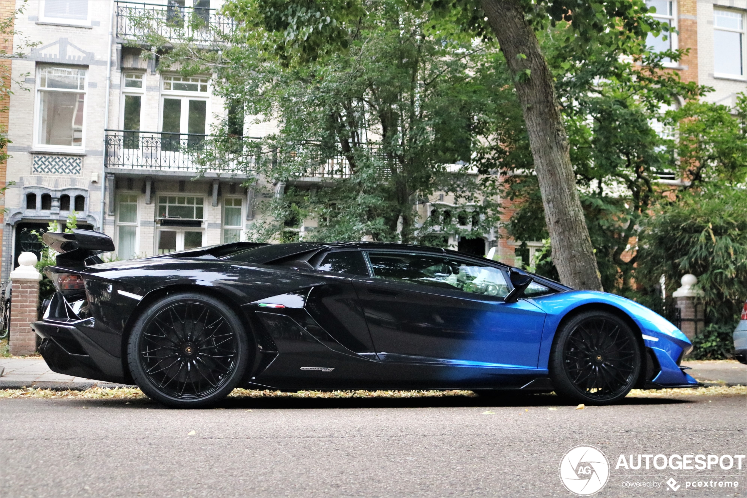 Topspot: Lamborghini Aventador LP770-4 SVJ Roadster in unieke kleur