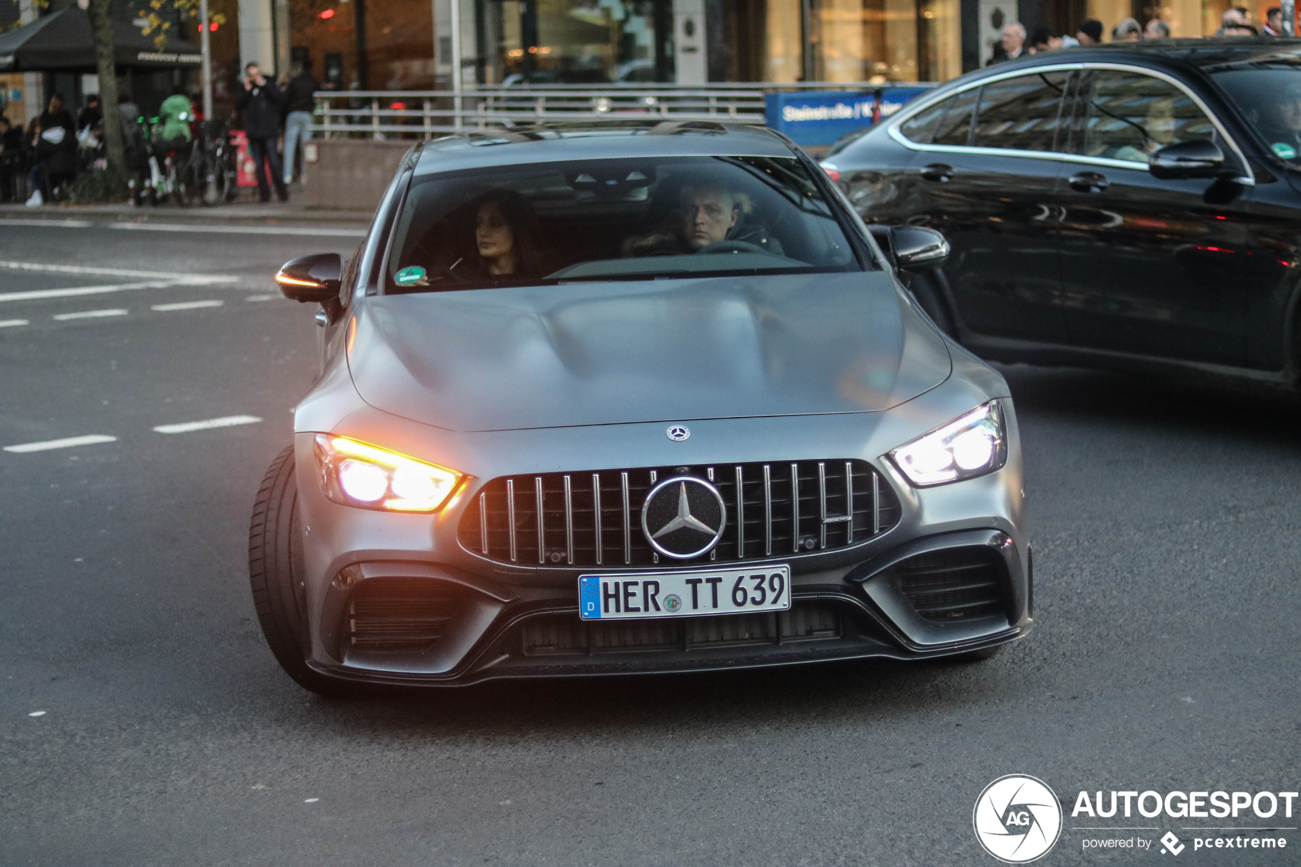 Mercedes-AMG GT 63 S X290