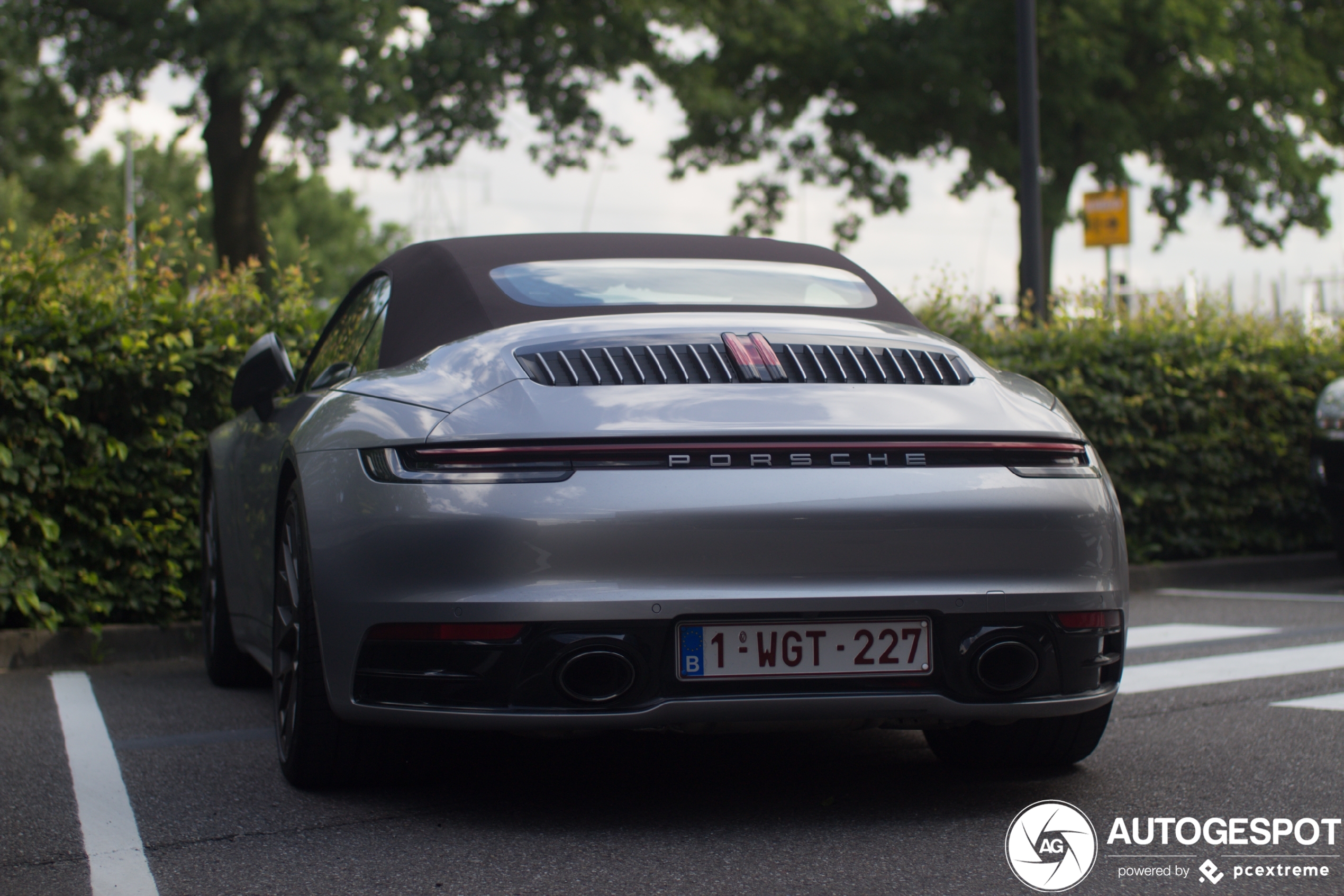 Porsche 992 Carrera 4S Cabriolet