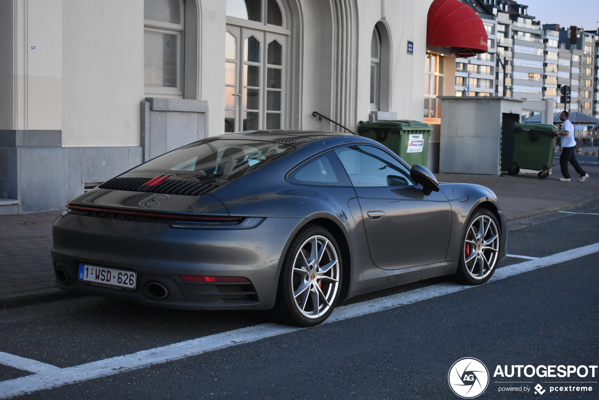 Porsche 992 Carrera S