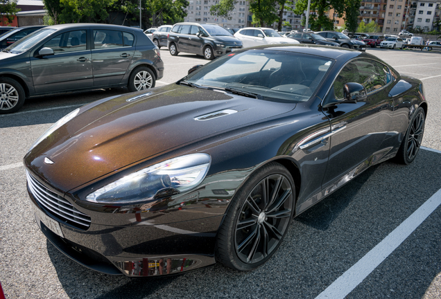 Aston Martin DB9 2013