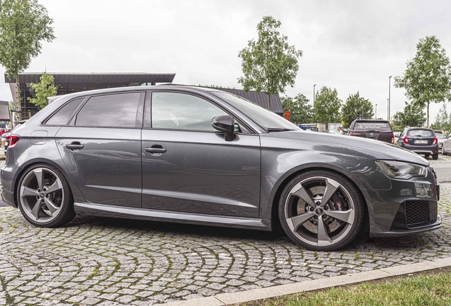 Audi RS3 Sportback 8V