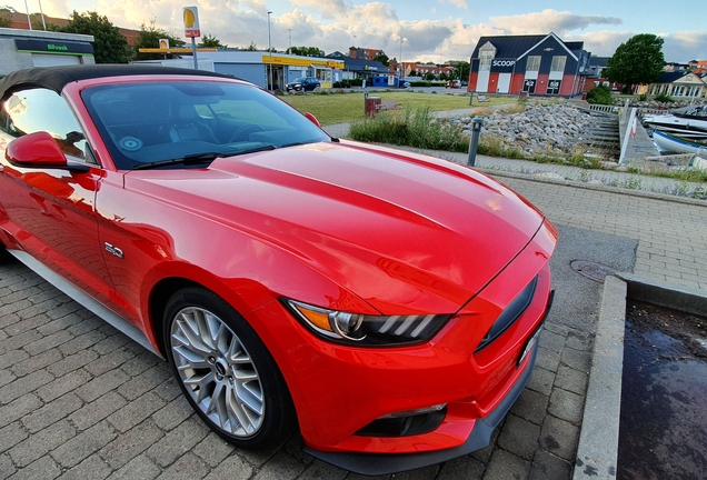 Ford Mustang GT Convertible 2015