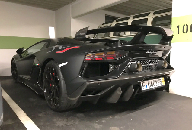 Lamborghini Aventador LP770-4 SVJ