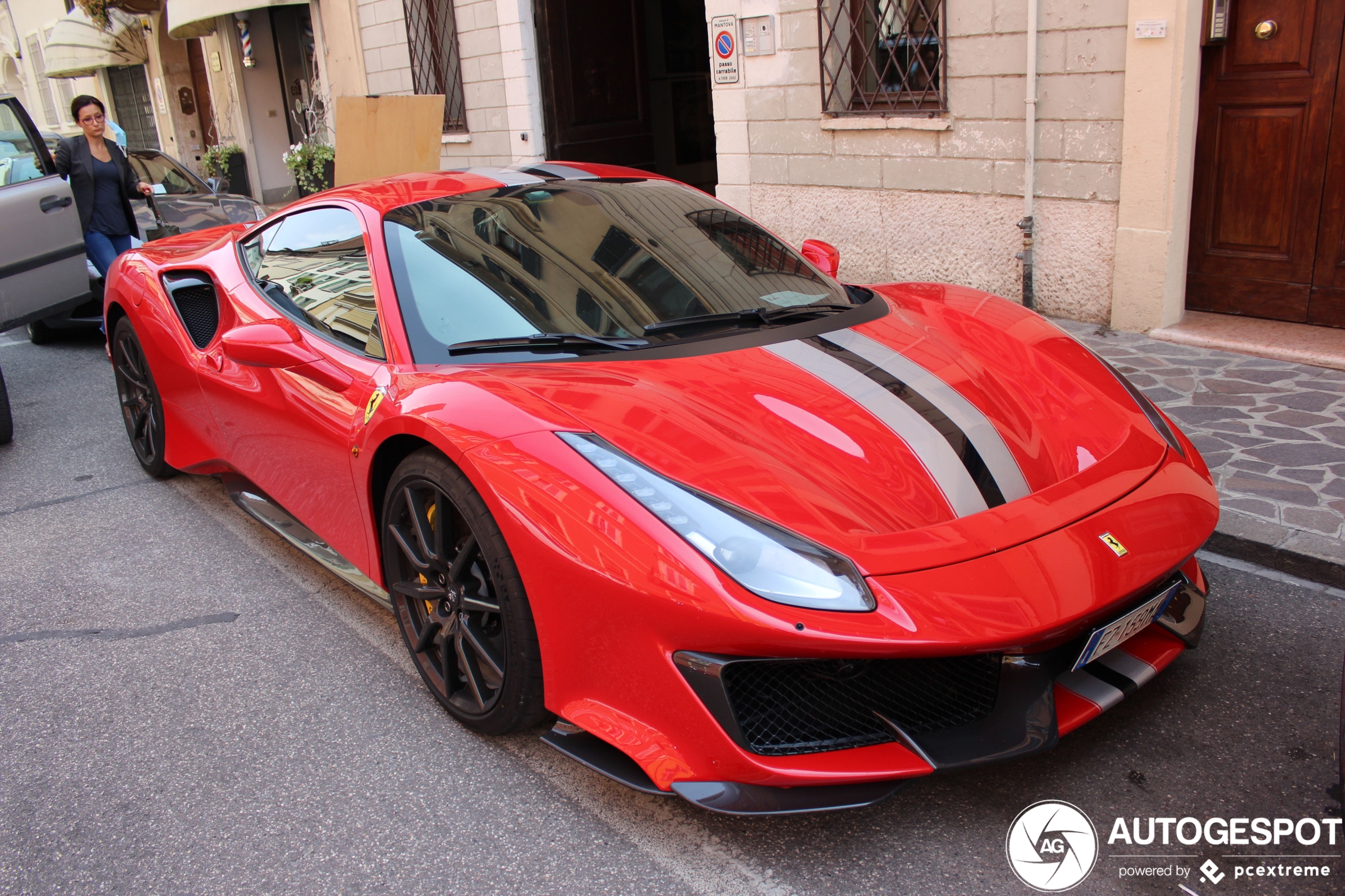 Ferrari 488 Pista