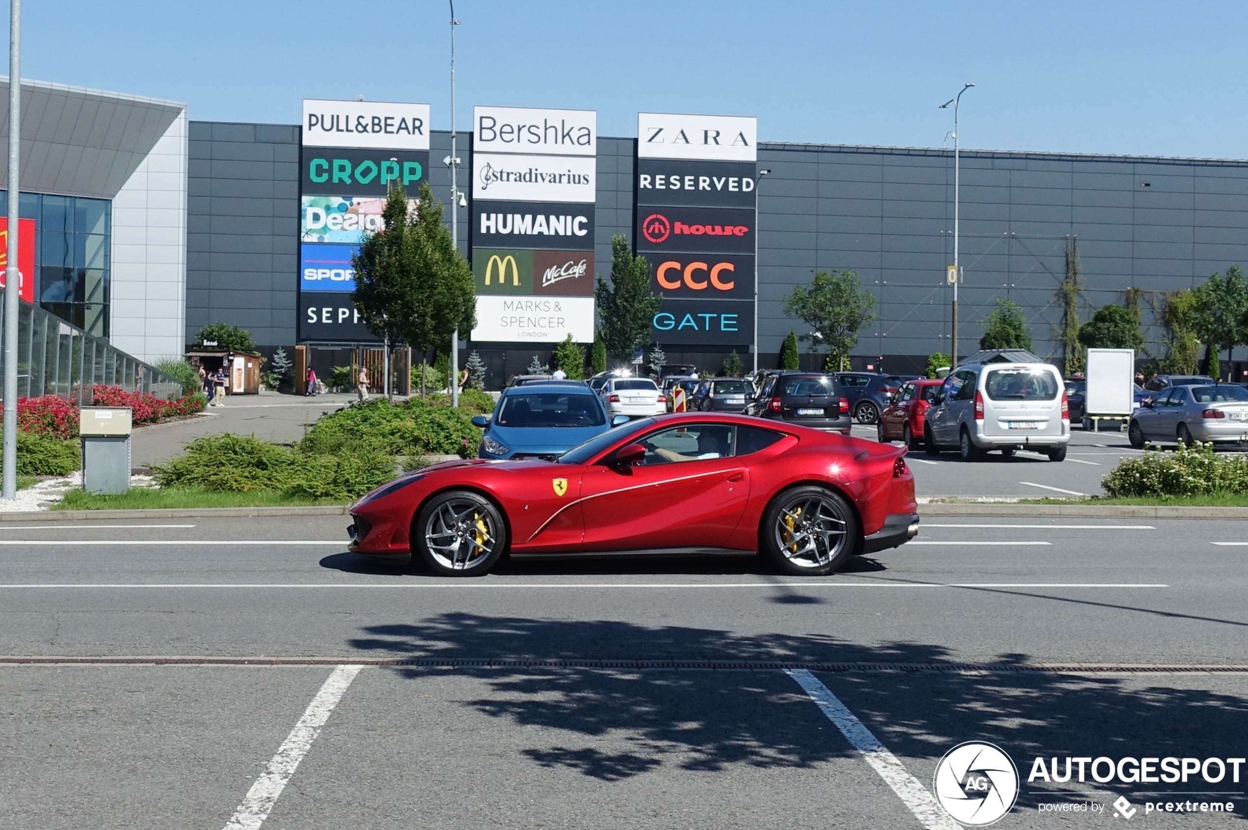 Ferrari 812 Superfast