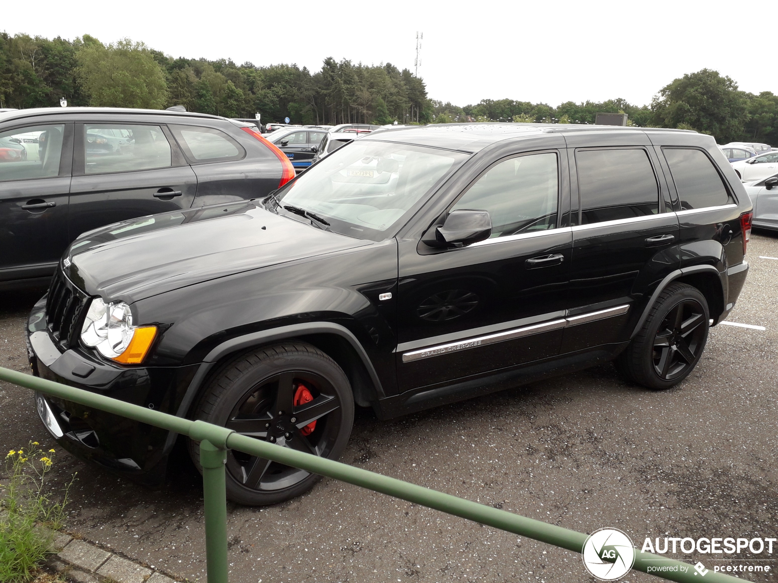 Jeep Grand Cherokee SRT-8 2005