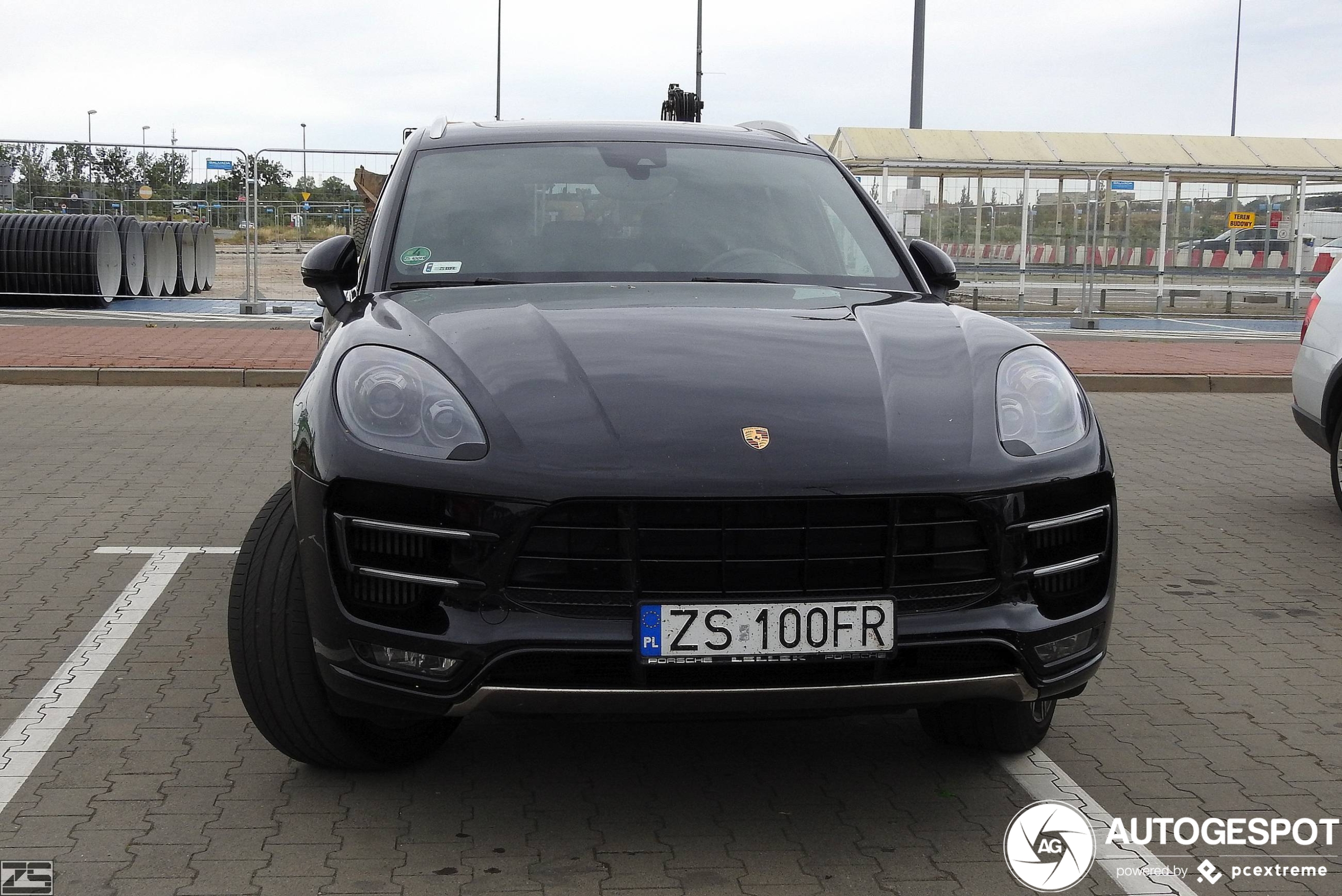 Porsche 95B Macan Turbo