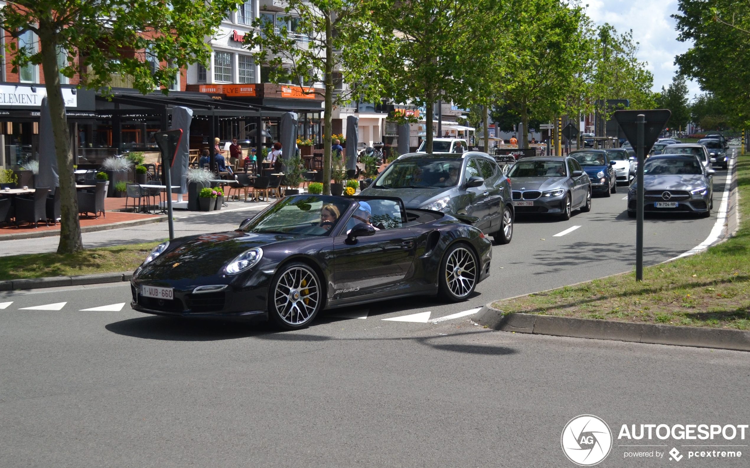 Porsche 991 Turbo S Cabriolet MkI