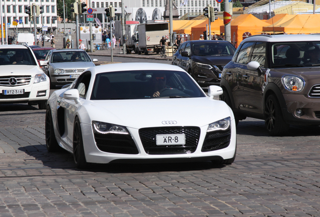 Audi R8 V10