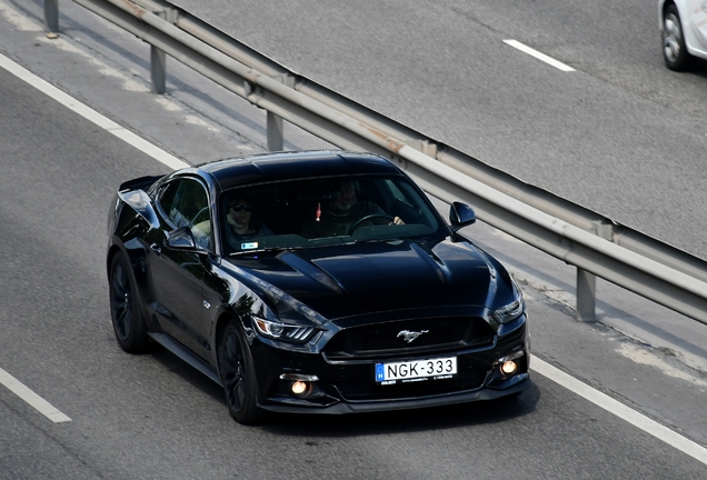 Ford Mustang GT 2015