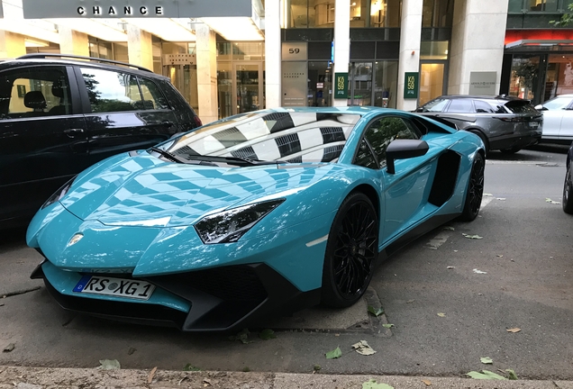 Lamborghini Aventador LP750-4 SuperVeloce