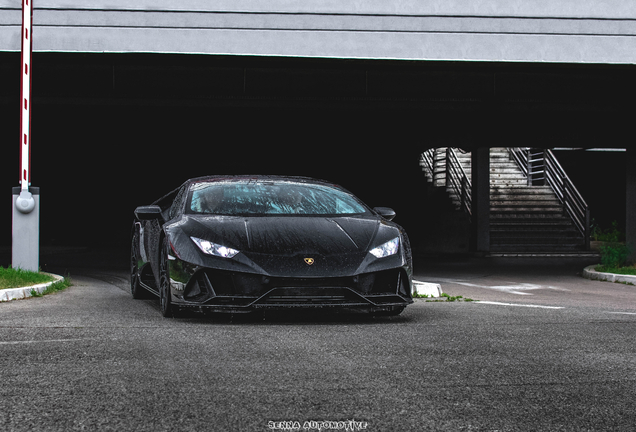 Lamborghini Huracán LP640-4 EVO