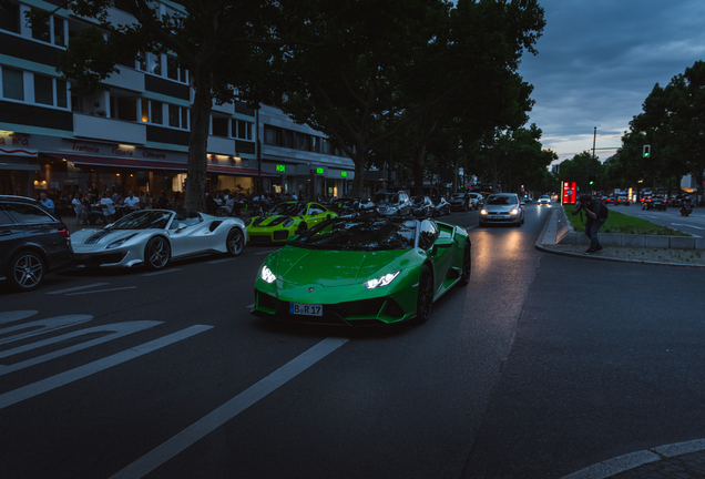 Lamborghini Huracán LP640-4 EVO Spyder