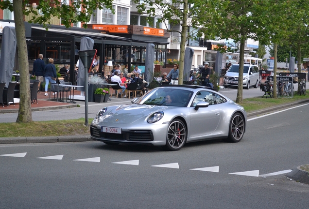 Porsche 992 Carrera 4S