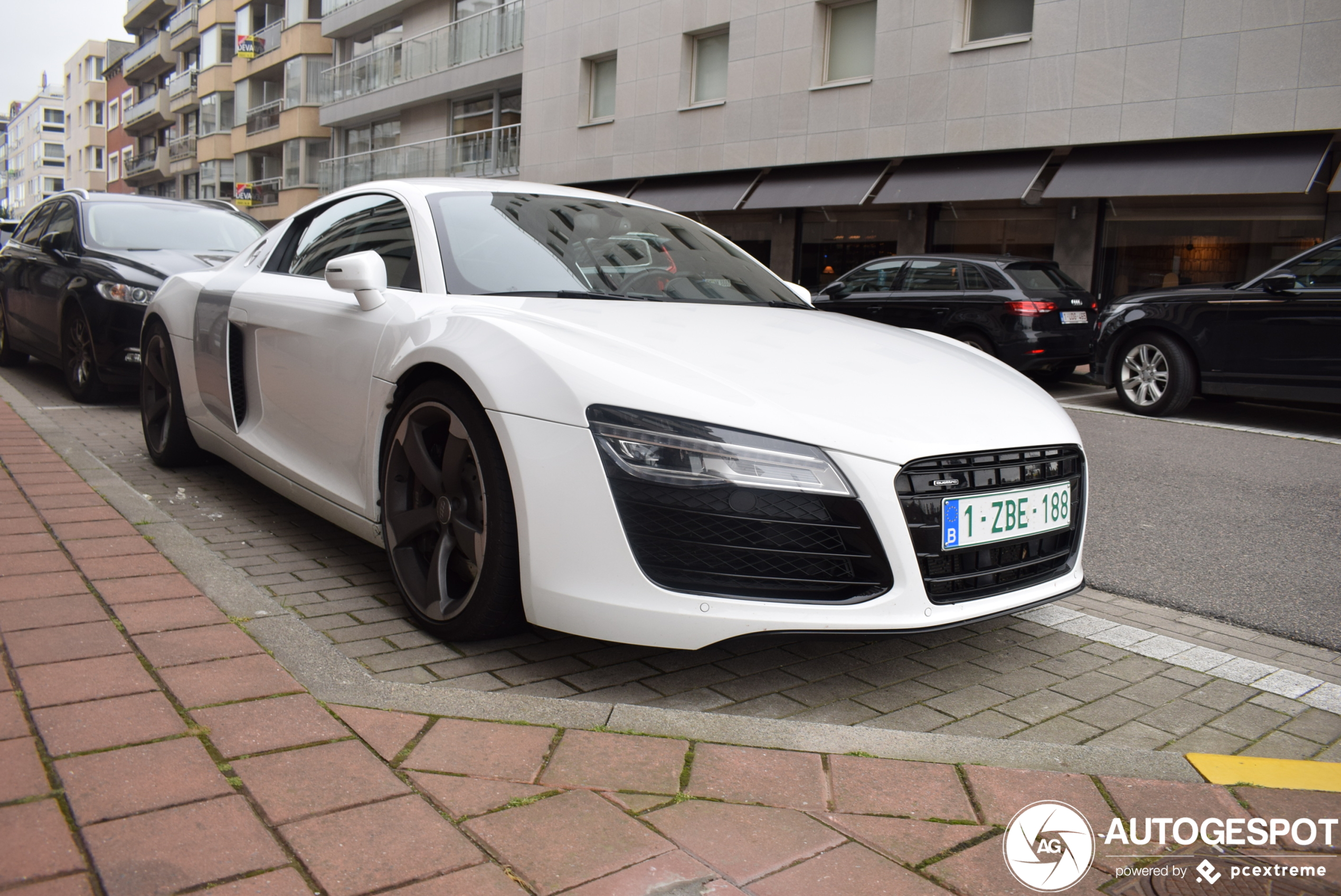 Audi R8 2013