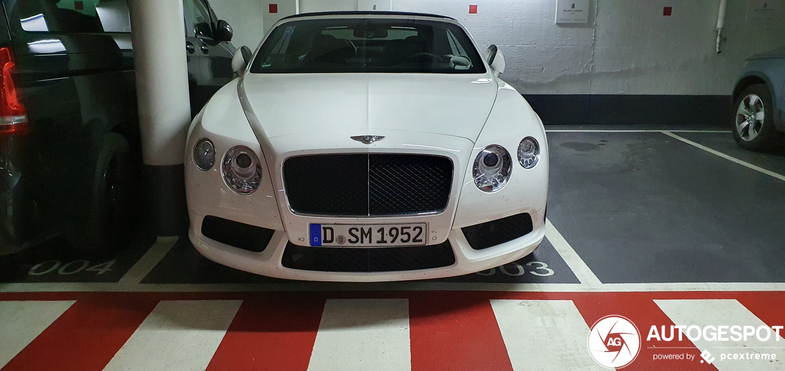 Bentley Continental GTC V8