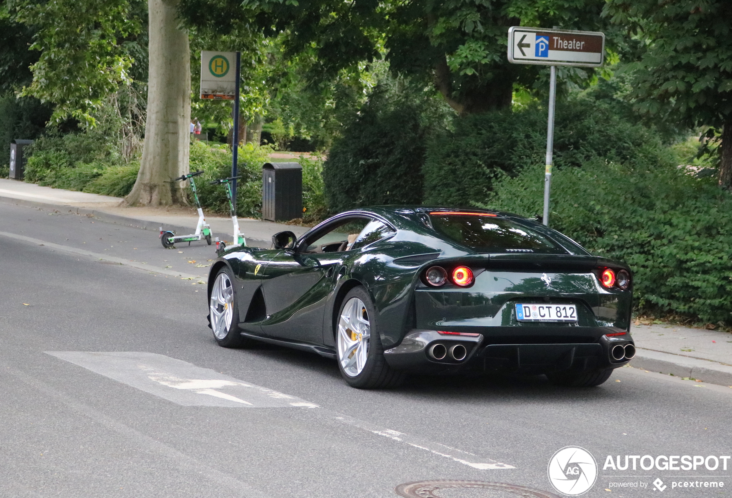 Ferrari 812 Superfast