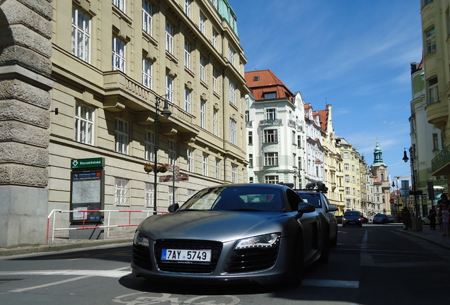 Audi R8