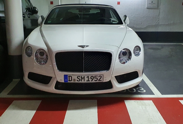 Bentley Continental GTC V8