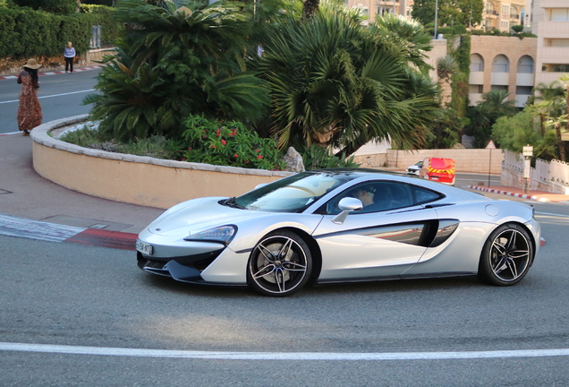 McLaren 570GT