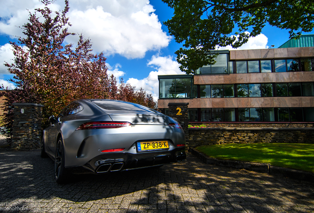 Mercedes-AMG GT 63 S X290