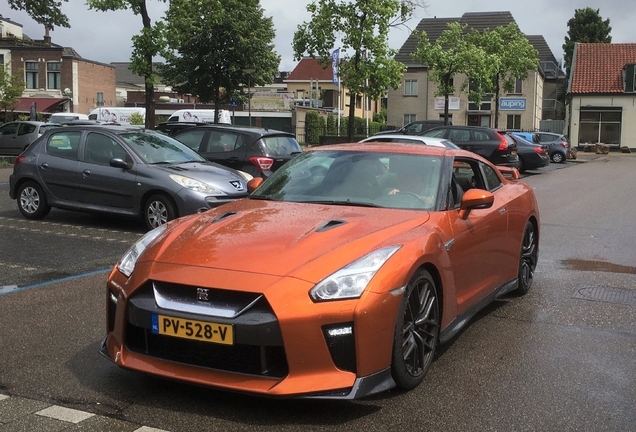 Nissan GT-R 2017