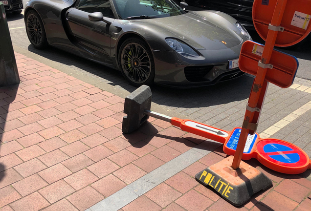 Porsche 918 Spyder