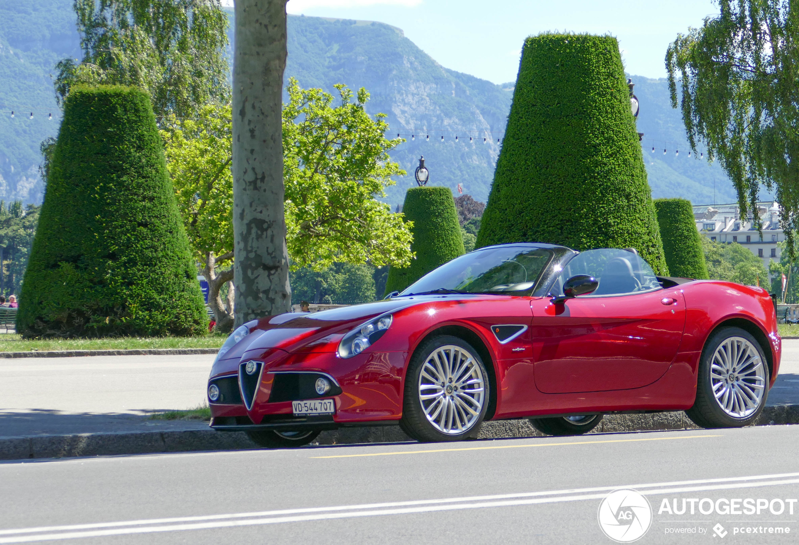 Alfa Romeo 8C Spider